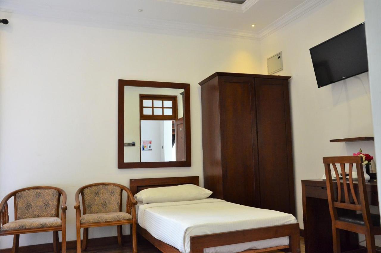 Heaven Seven Nuwara Eliya Hotel Ngoại thất bức ảnh